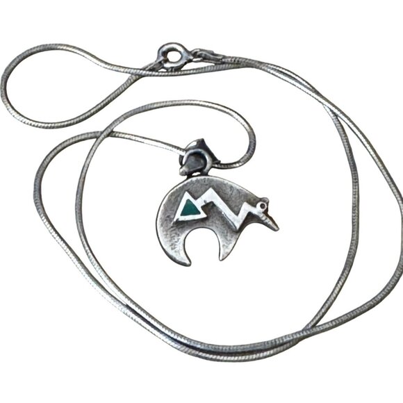 Sterling Inlay Bear Pendant Turquoise Mix 3/4" Heartline Arrow 18" Chain - Picture 2 of 5